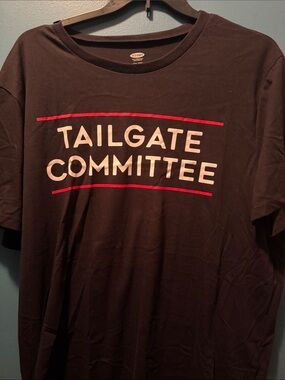 Old Navy Black Graphic Tee with White Text and Red Stripes